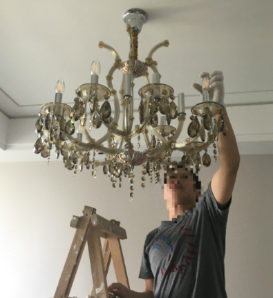 广州保洁公司:家里的灯具怎样清洗?