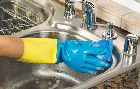 <a href=http://www.020baojie.com/ target=_blank class=infotextkey>广州保洁公司</a>:保洁小技巧有哪些?