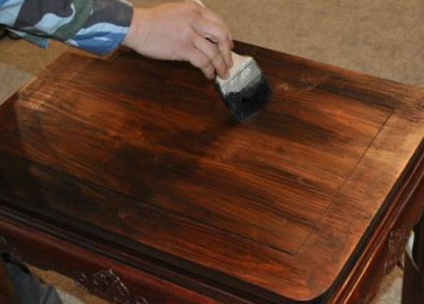 广州单位保洁公司:如何在秋冬干燥时节进行家具护理？